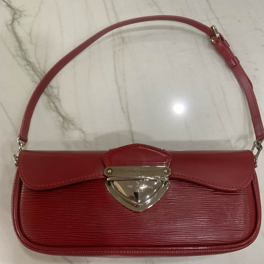 Louis Vuitton Montaigne Red Clutch EPI Leather